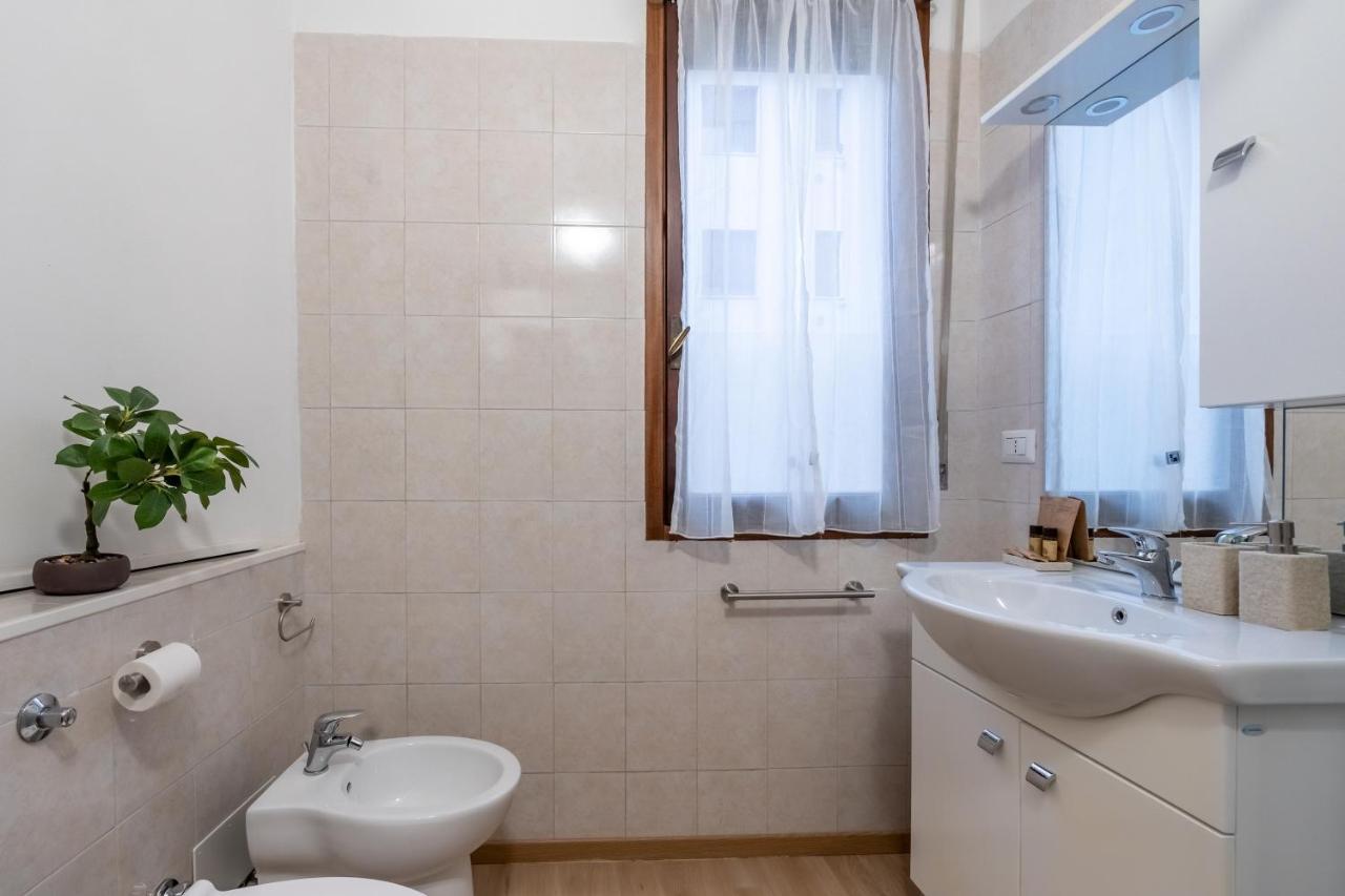 1,2 Porta Centro Parking Free Apartamento